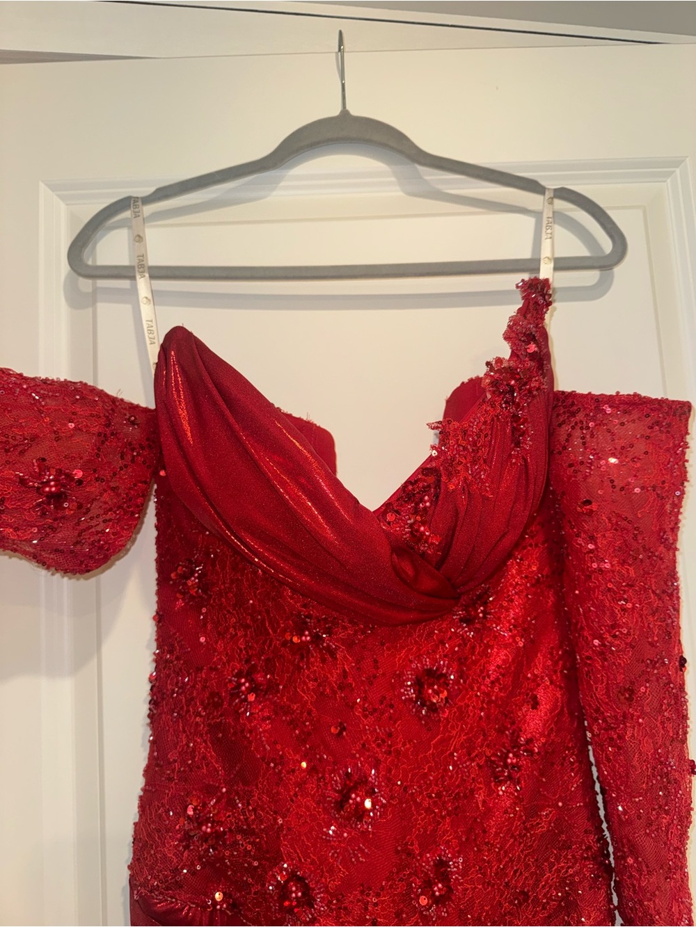 Elegant Red Sequin Lace Evening Gown